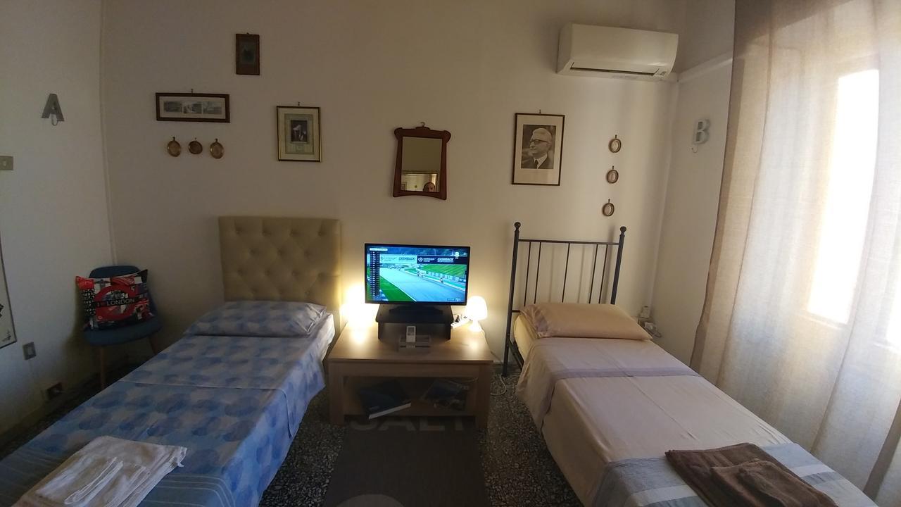Miky M House B&B Cagliari Luaran gambar
